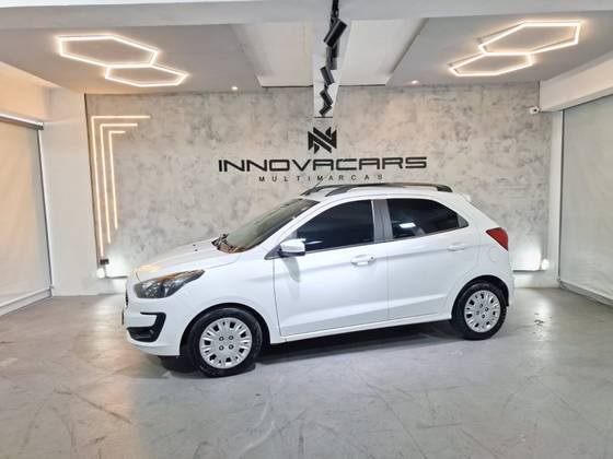 FORD KA 1.5 TI-VCT FLEX SE PLUS AUTOMÁTICO FORD KA 1.5 TI-VCT FLEX SE PLUS AUTOMÁTICO
